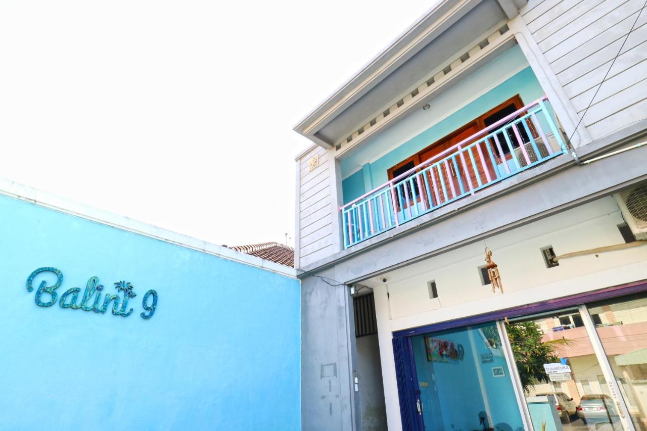 Balini 9 Hostel Denpasar Kültér fotó