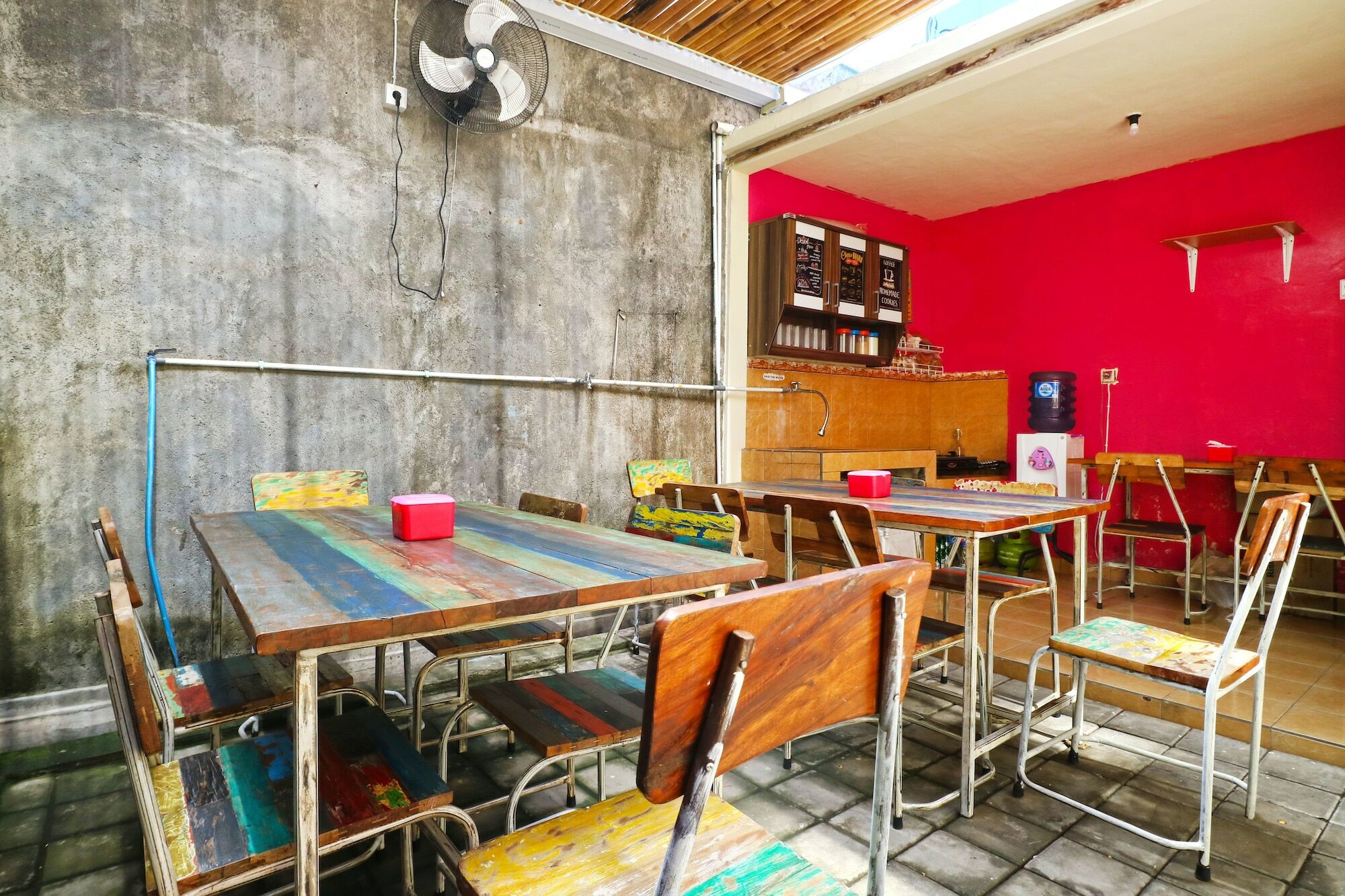Balini 9 Hostel Denpasar Kültér fotó