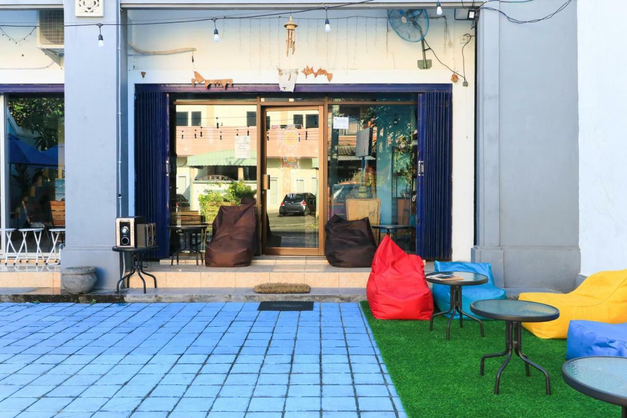 Balini 9 Hostel Denpasar Kültér fotó